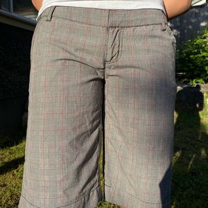 VINTAGE BILLABONG BERMUDA SHORTS